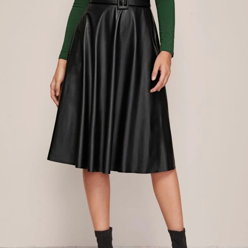 Faux Leather Black | Large | A-Line Skirt - Picture 3 of 6